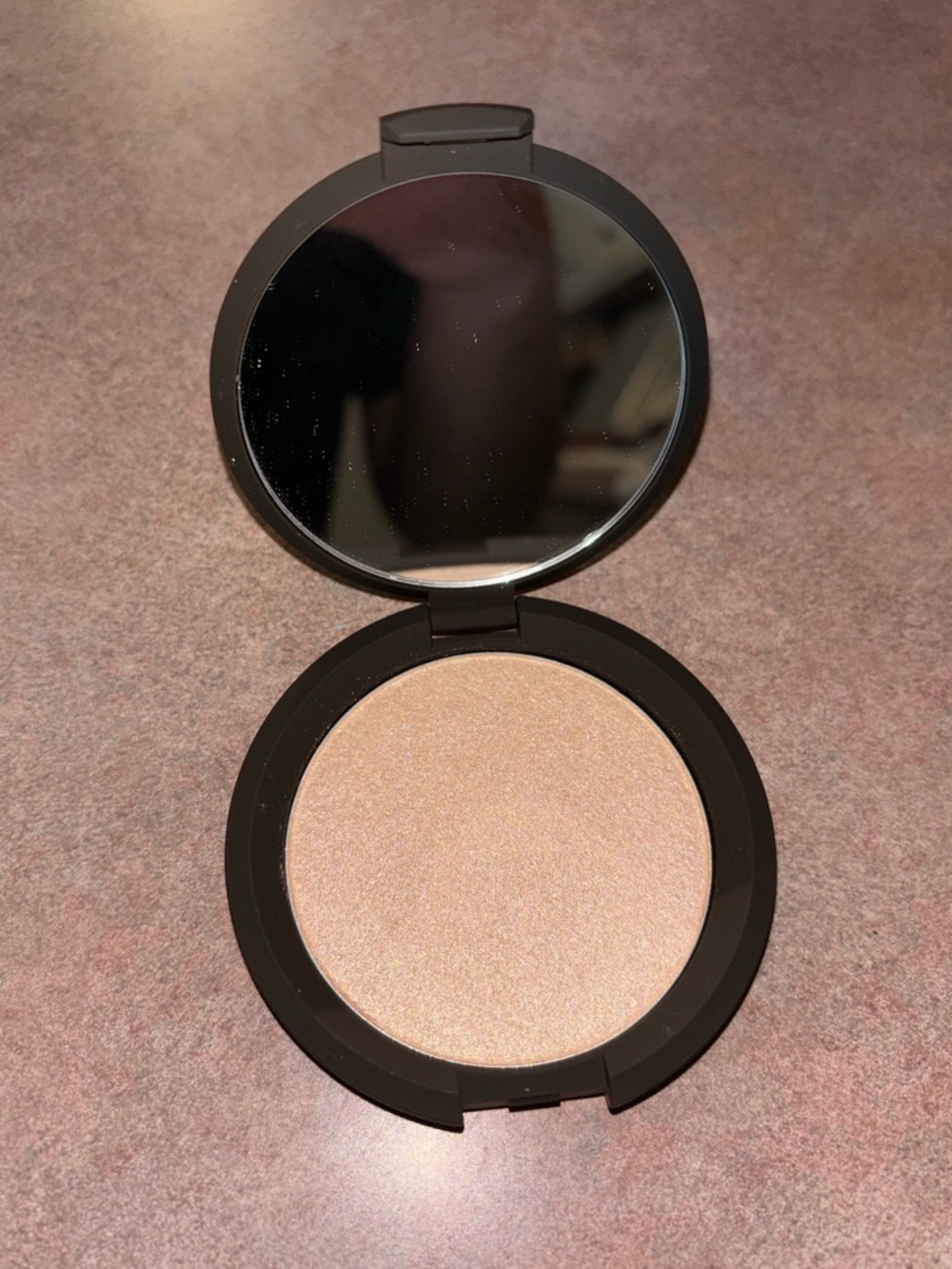NWOT Becca Shimmering Skin Perfector in Moonstone